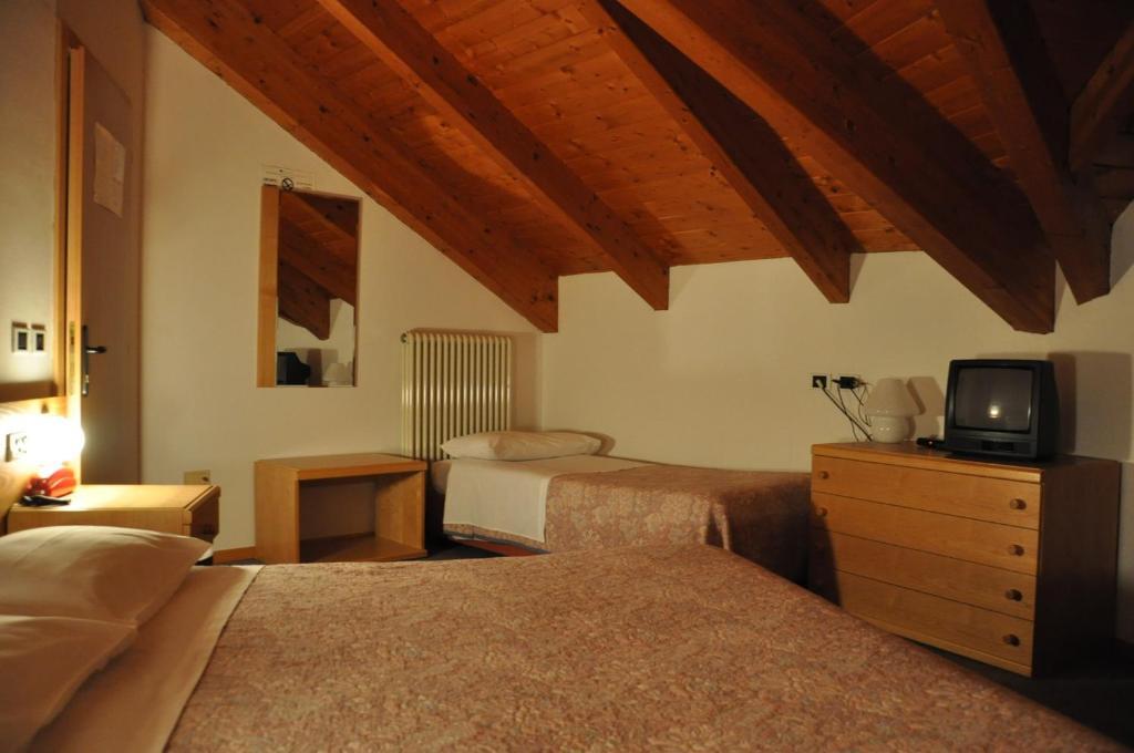 Hotel Ideal Sarche di Calavino Номер фото